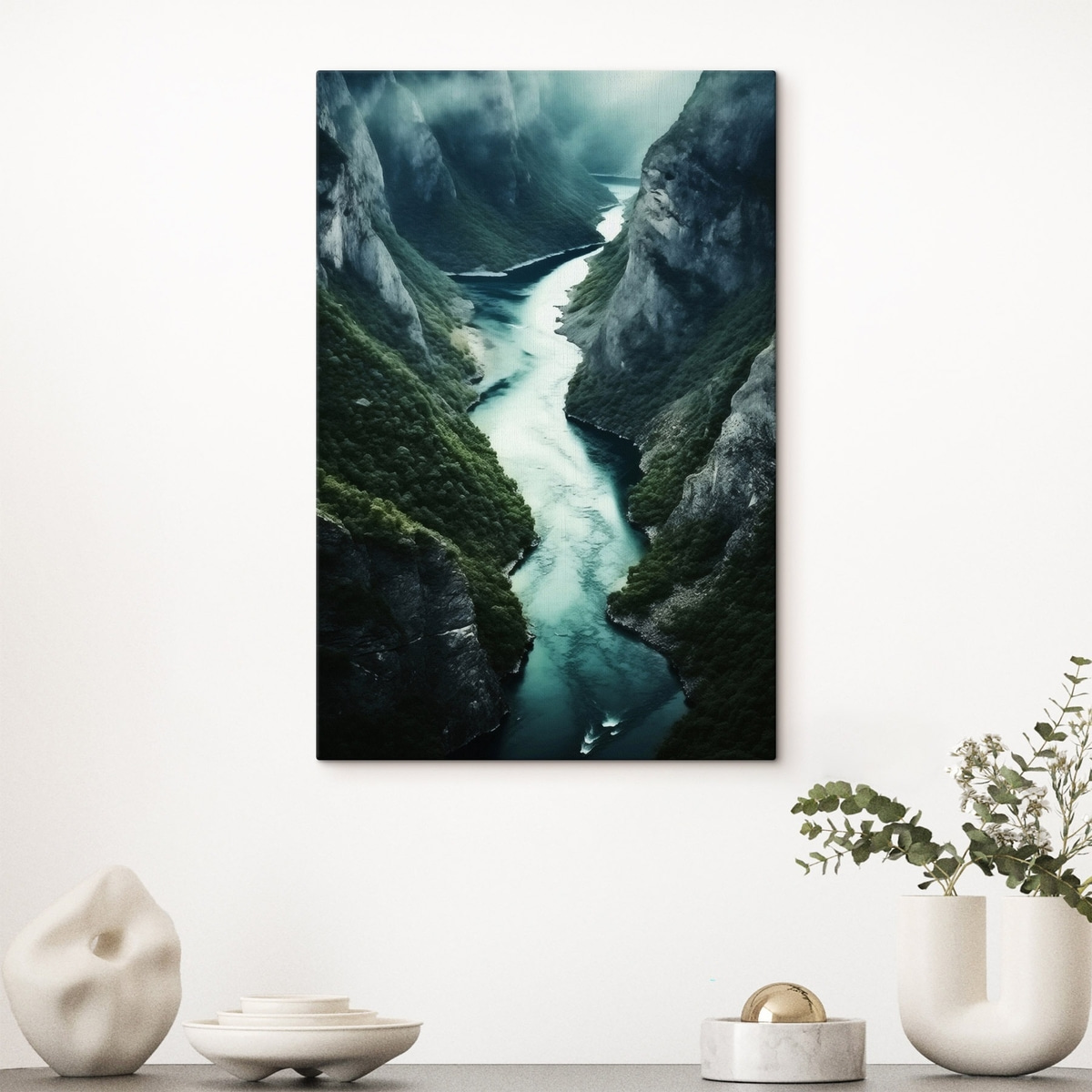Smalle kloof met een turquoise stroom van bovenaf — interieur 3