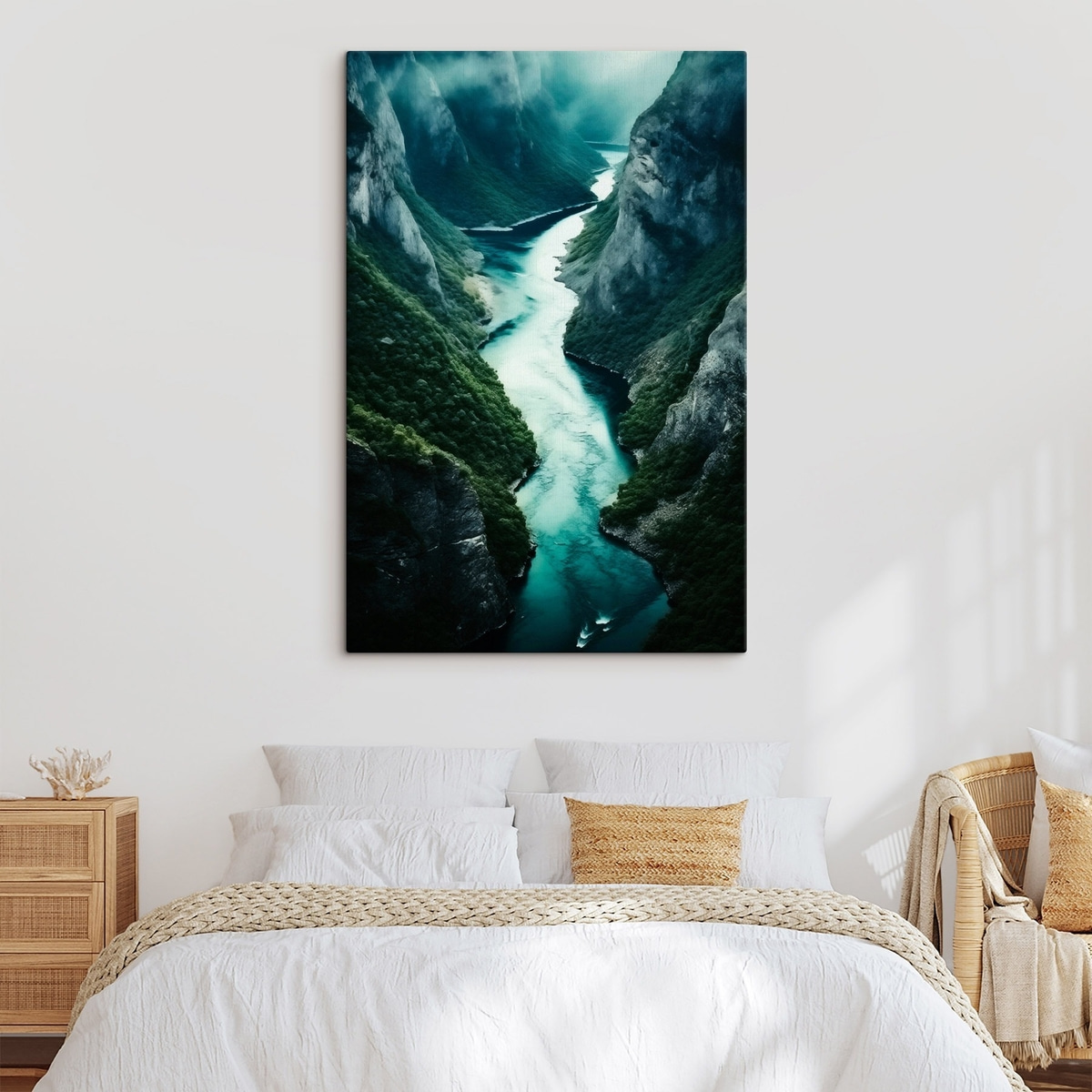 Smalle kloof met een turquoise stroom van bovenaf — interieur 2