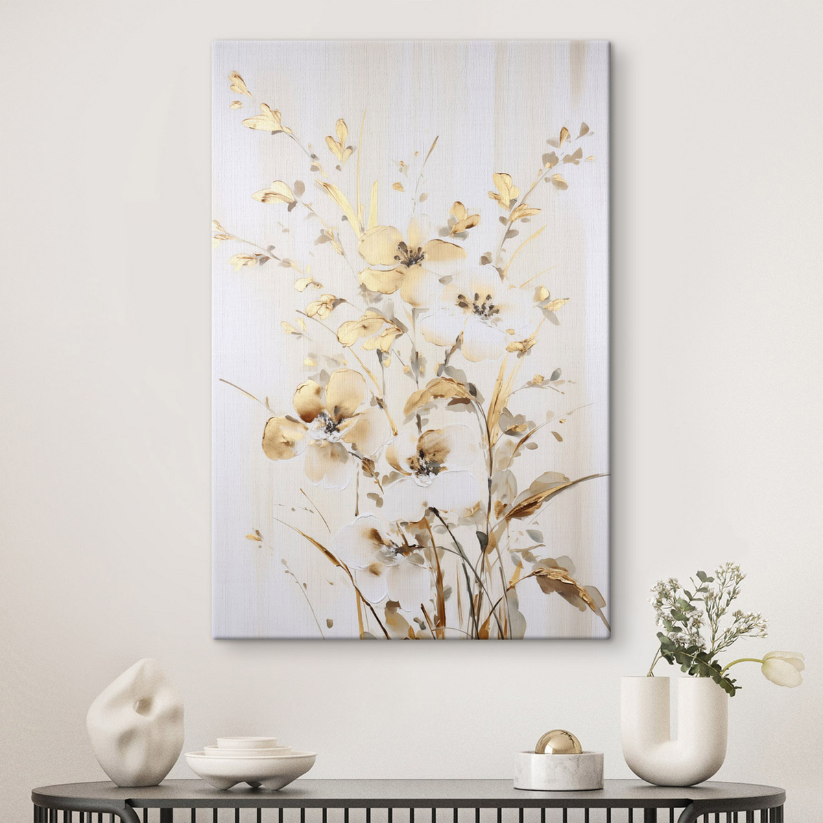 Getextureerde gele bloemen en bladeren tegen een witte achtergrond, met delicate penseelstreken — interieur 1