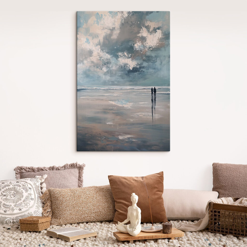 Twee mensen die op het strand staan — interieur 1