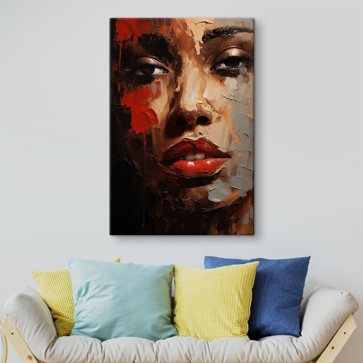 Levendig vrouwenportret met rode accenten — interieur 2