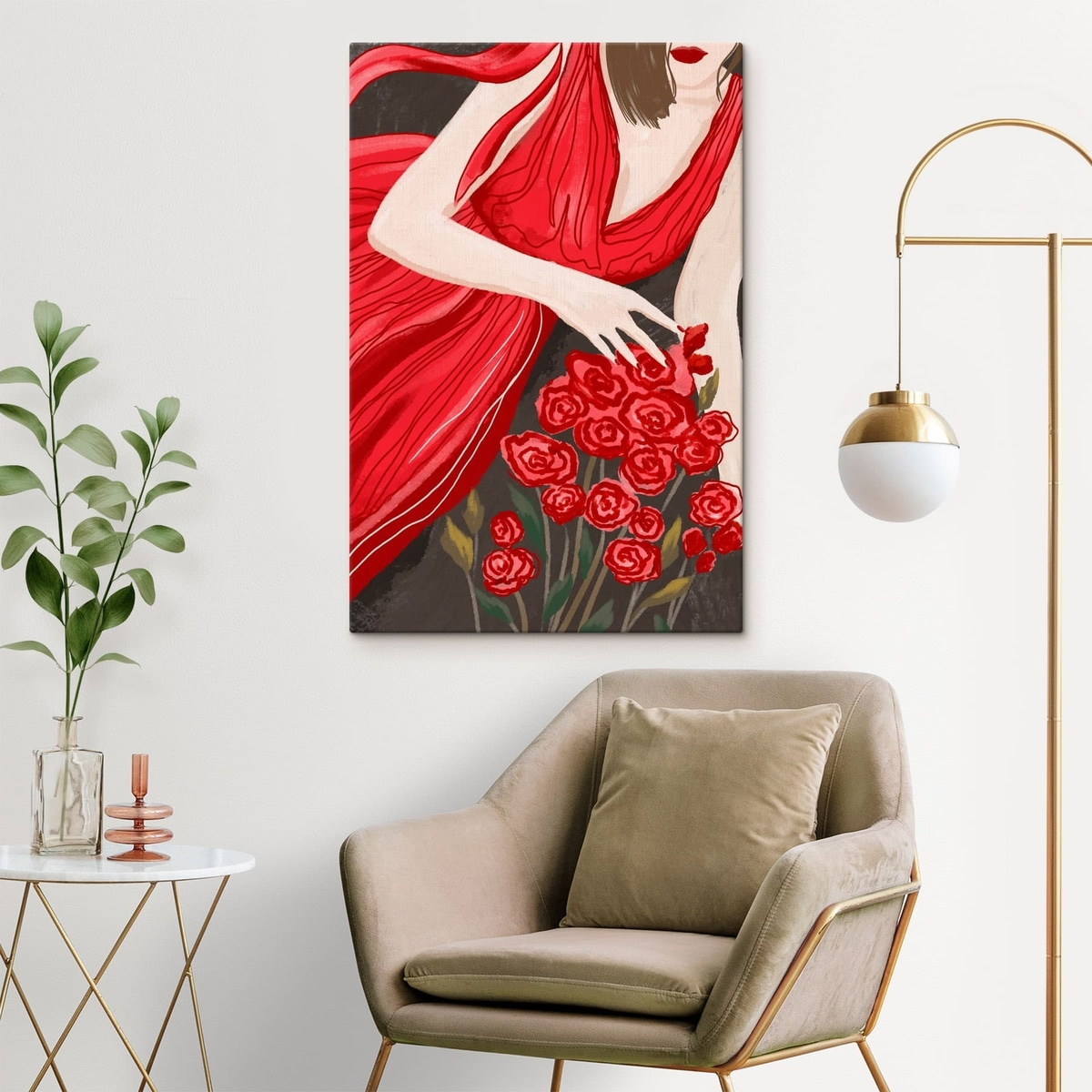 Vrouw in rode jurk met rozenboeket — interieur 3
