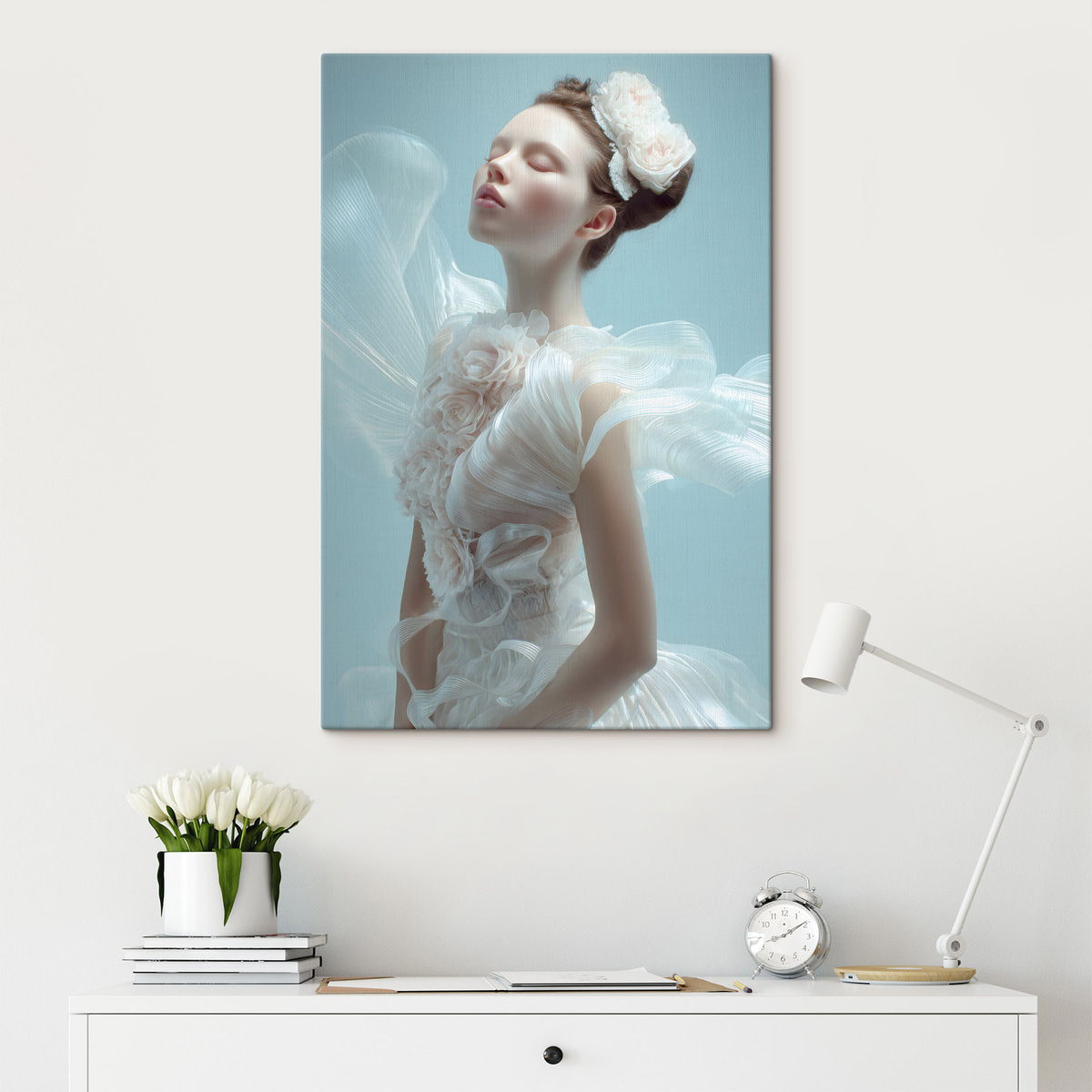 een tenger meisje in een witte jurk — interieur 1