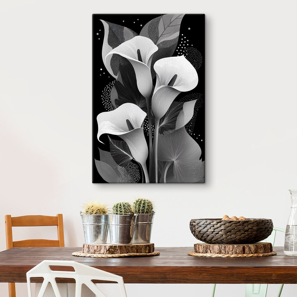 Elegante bloemmotieven op een donkere achtergrond in een interieur