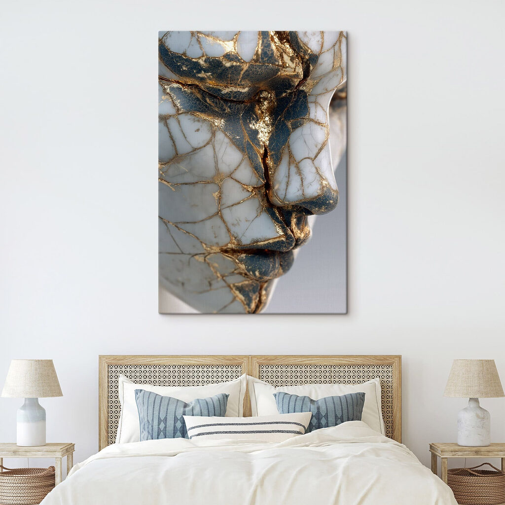 Oogleden met gouden aders in een interieur