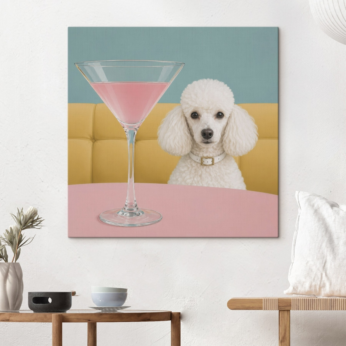 Een witte poedel en een glas — interieur 2