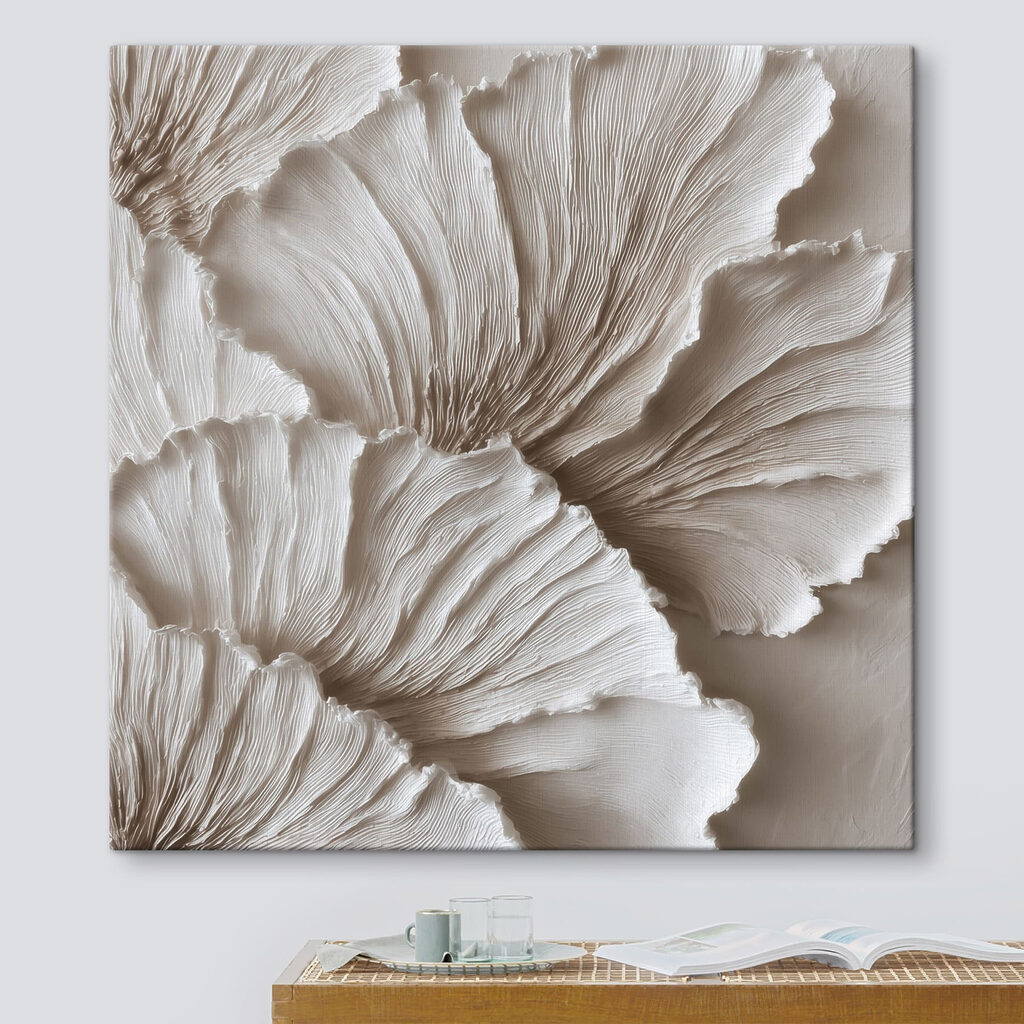Witte blaadranden boven taupe — interieur 1