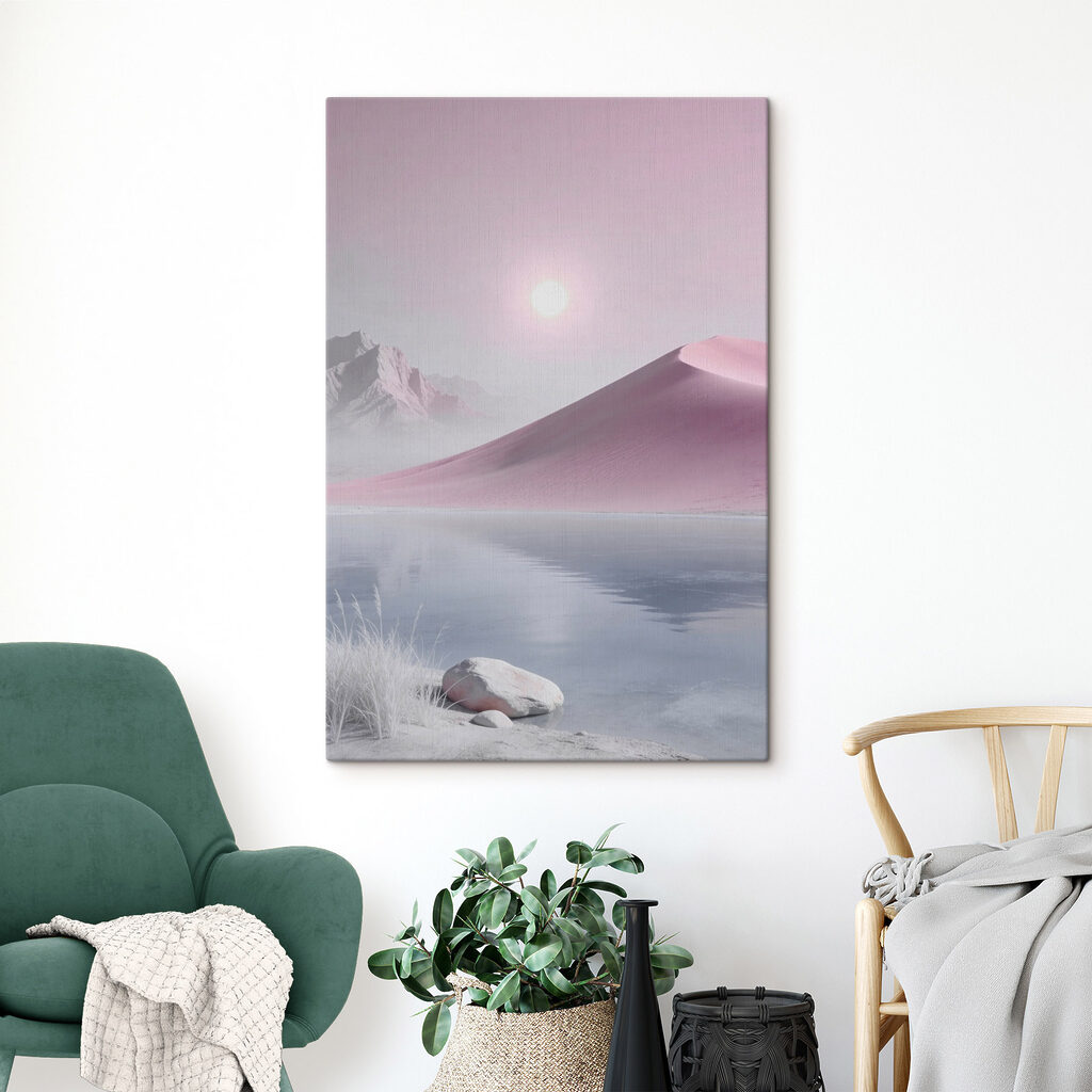 Roze zandduin naast een waterpartij — interieur 2