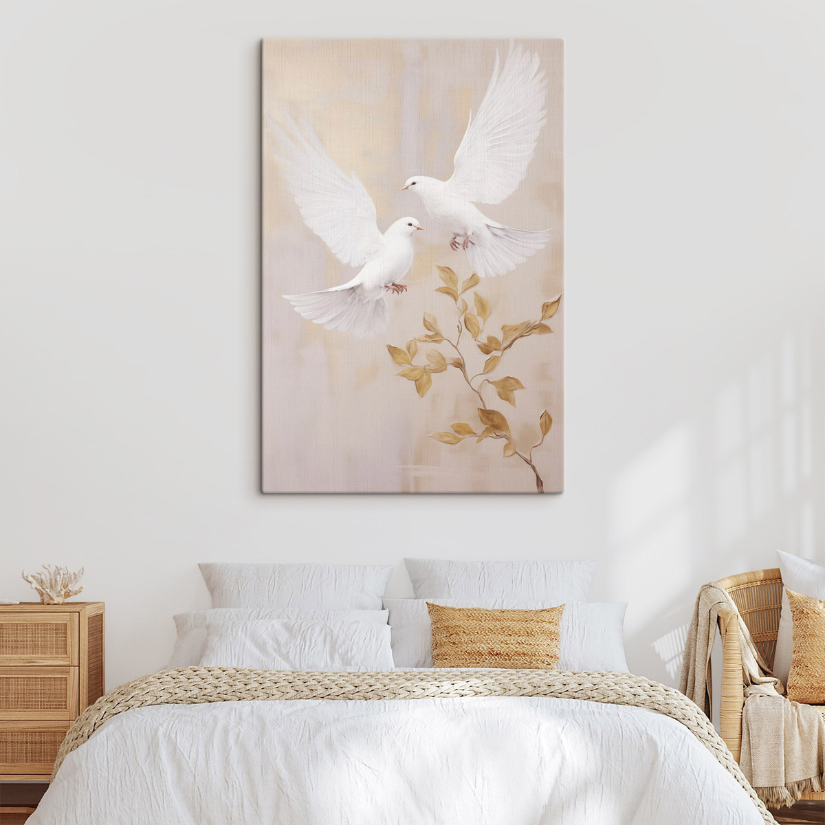 Een witte vogel bij een tak met lichtbruine bladeren, tegen een rustige achtergrond — interieur 2