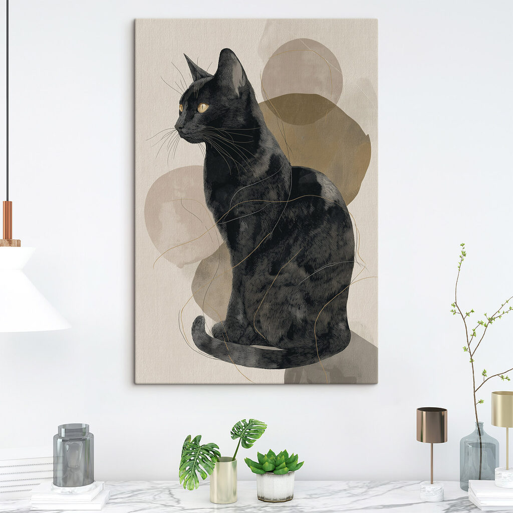 Zwarte kat met gele ogen — interieur 1