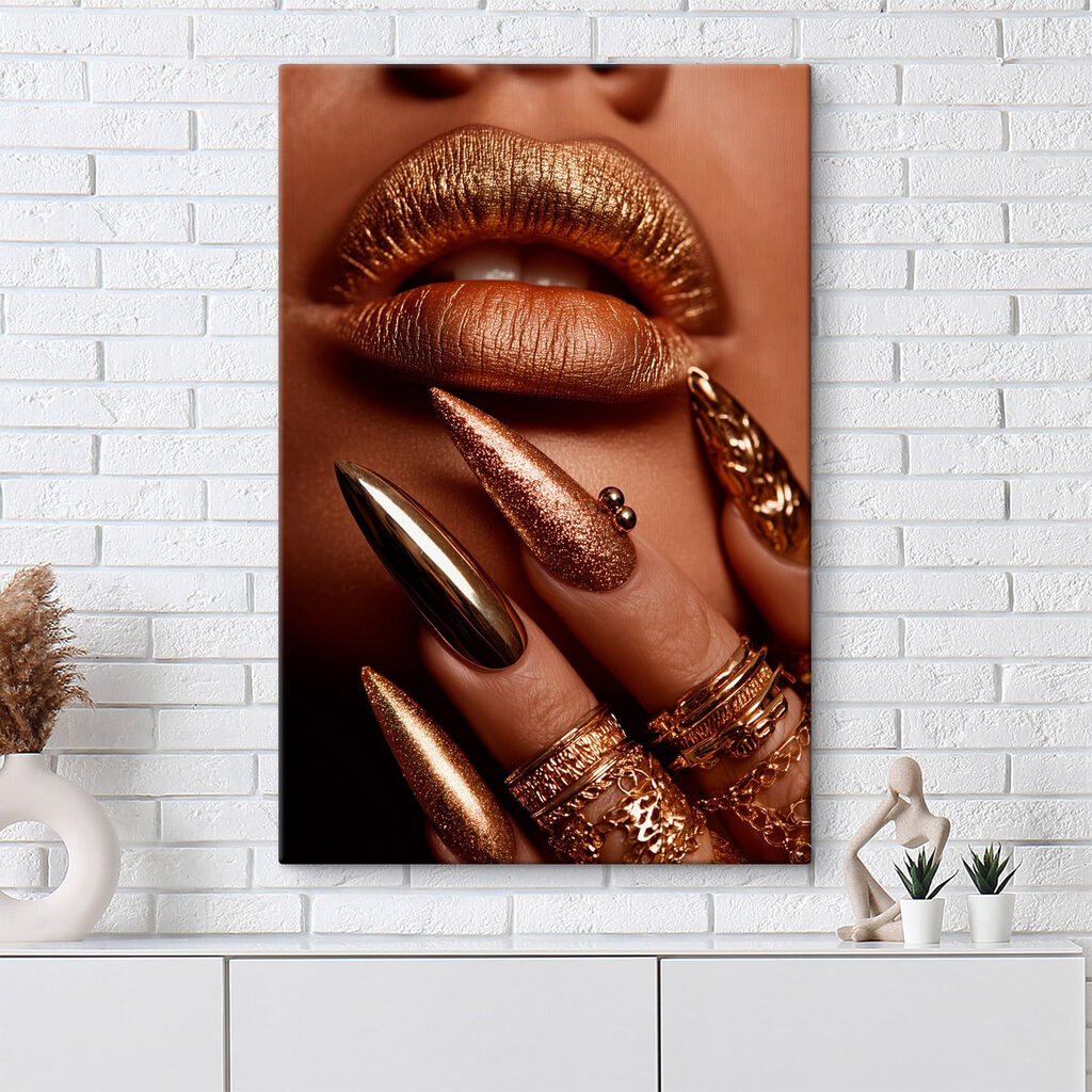 Gouden lippen en nagels — interieur 3