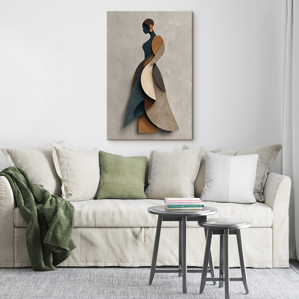 Vrouwenfiguur in geplooide vlakken — interieur 1