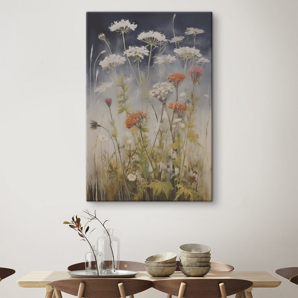Witte bloemschermen boven grashalmen — interieur 2