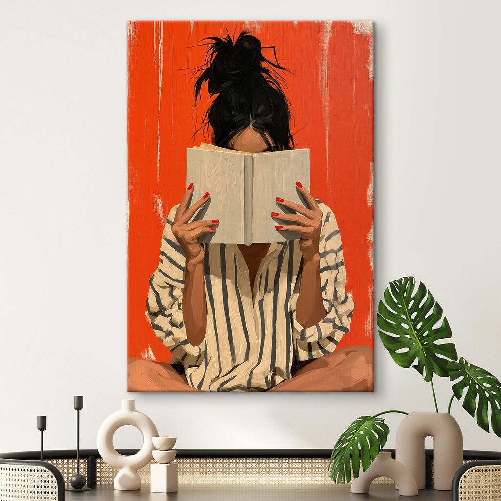 Lezende vrouw op oranje — interieur 2