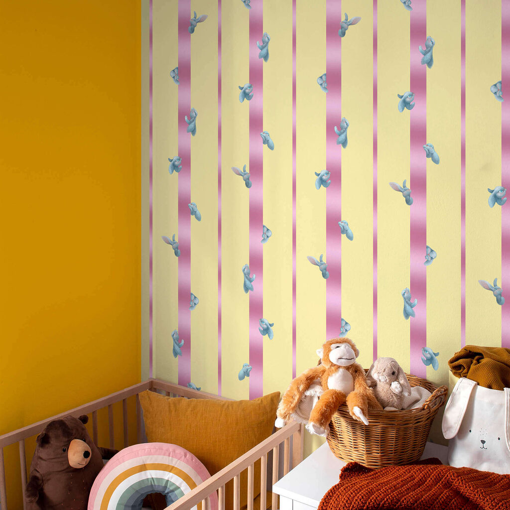 Roze lintjes op geel — interieur 2