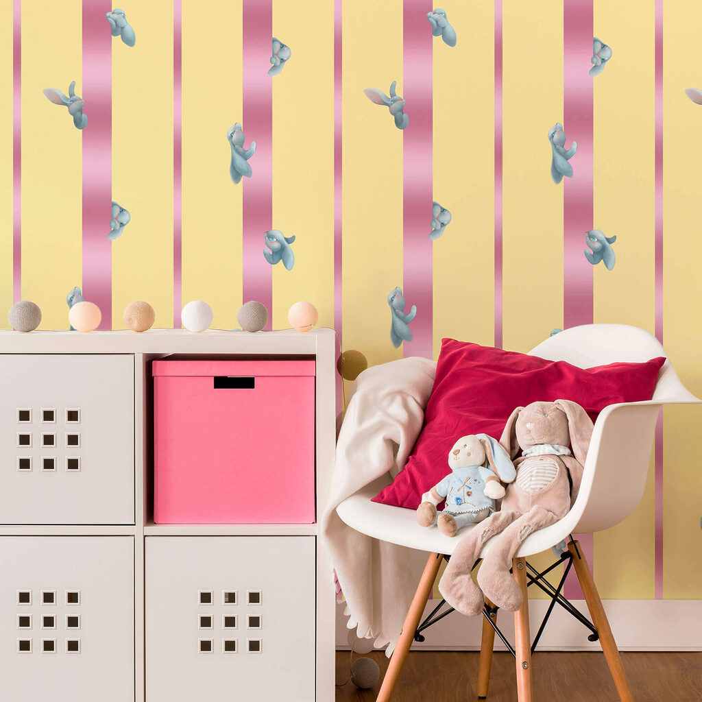 Roze lintjes op geel — interieur 3