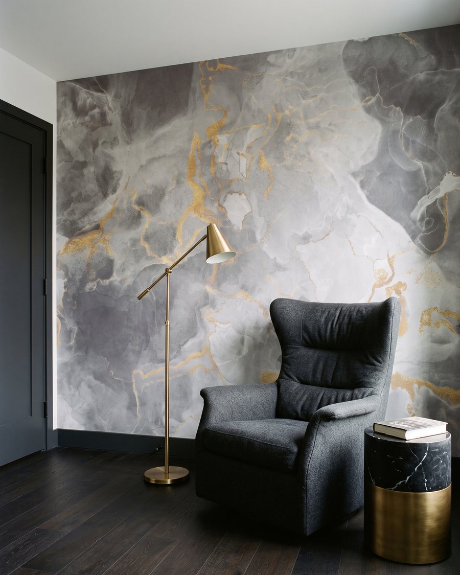 Wolken met fijne goudsporen — interieur 1