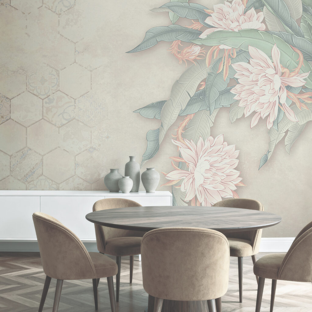 Witte en roze bloem met groene bladeren in een interieur