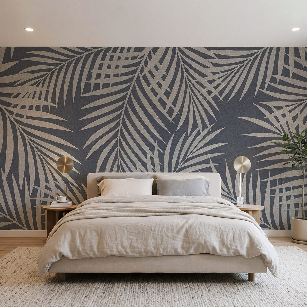 Bladmotief op een blauwe achtergrond in een interieur