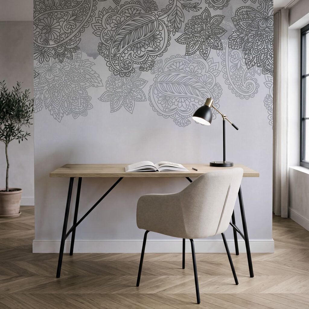 Paisleymotieven langs de bovenrand — interieur 7