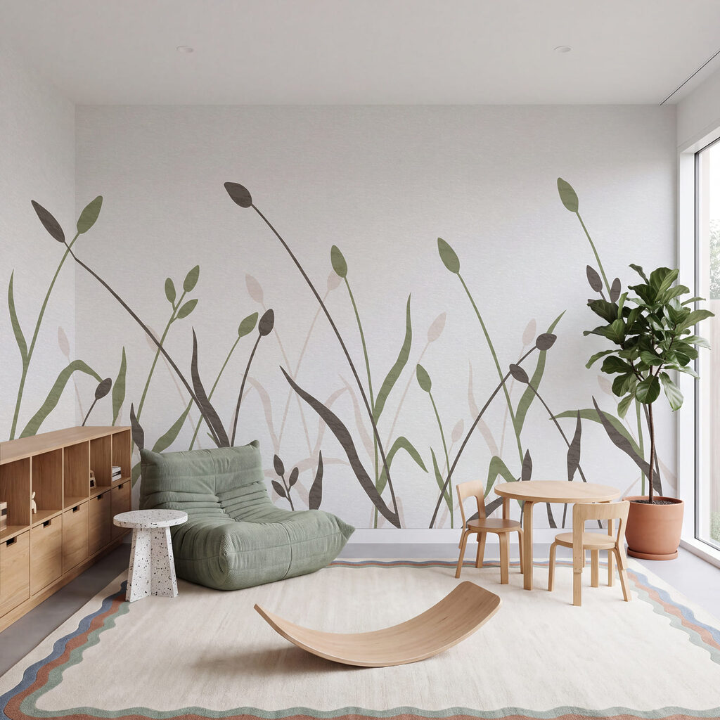 Zachte groentinten en aardse kleuren gaan in elkaar over in een interieur