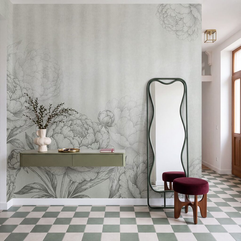 Verfijnde bloemmotieven in zachte tinten — interieur 2