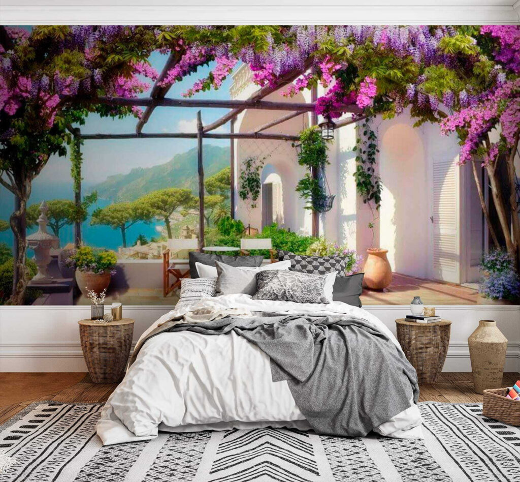 Patio met paarse bloemen en planten in een interieur