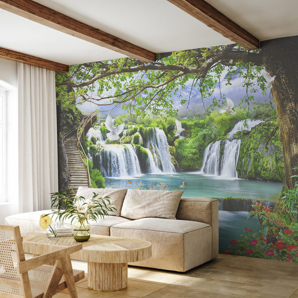 Waterval met vogels en een brug in een interieur