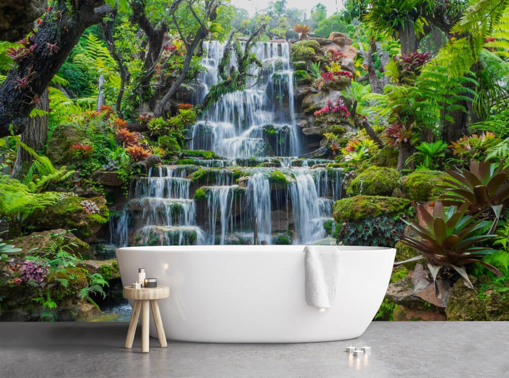 Waterval over begroeide treden — interieur 1