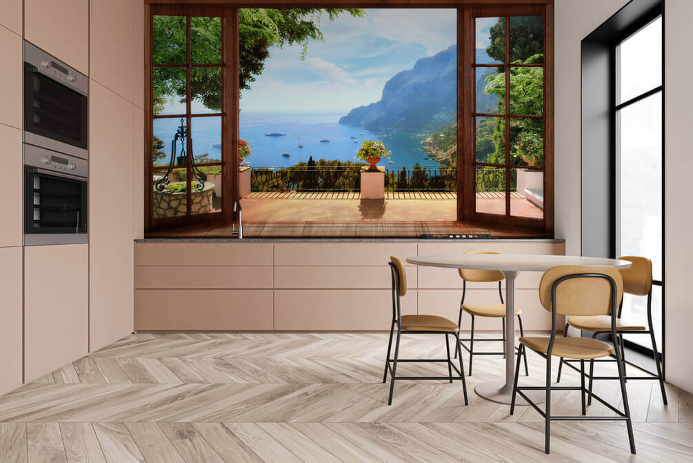 Balkon achter houten deuren — interieur 3