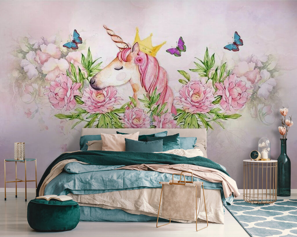 Eenhoorn tussen roze rozen — interieur 2