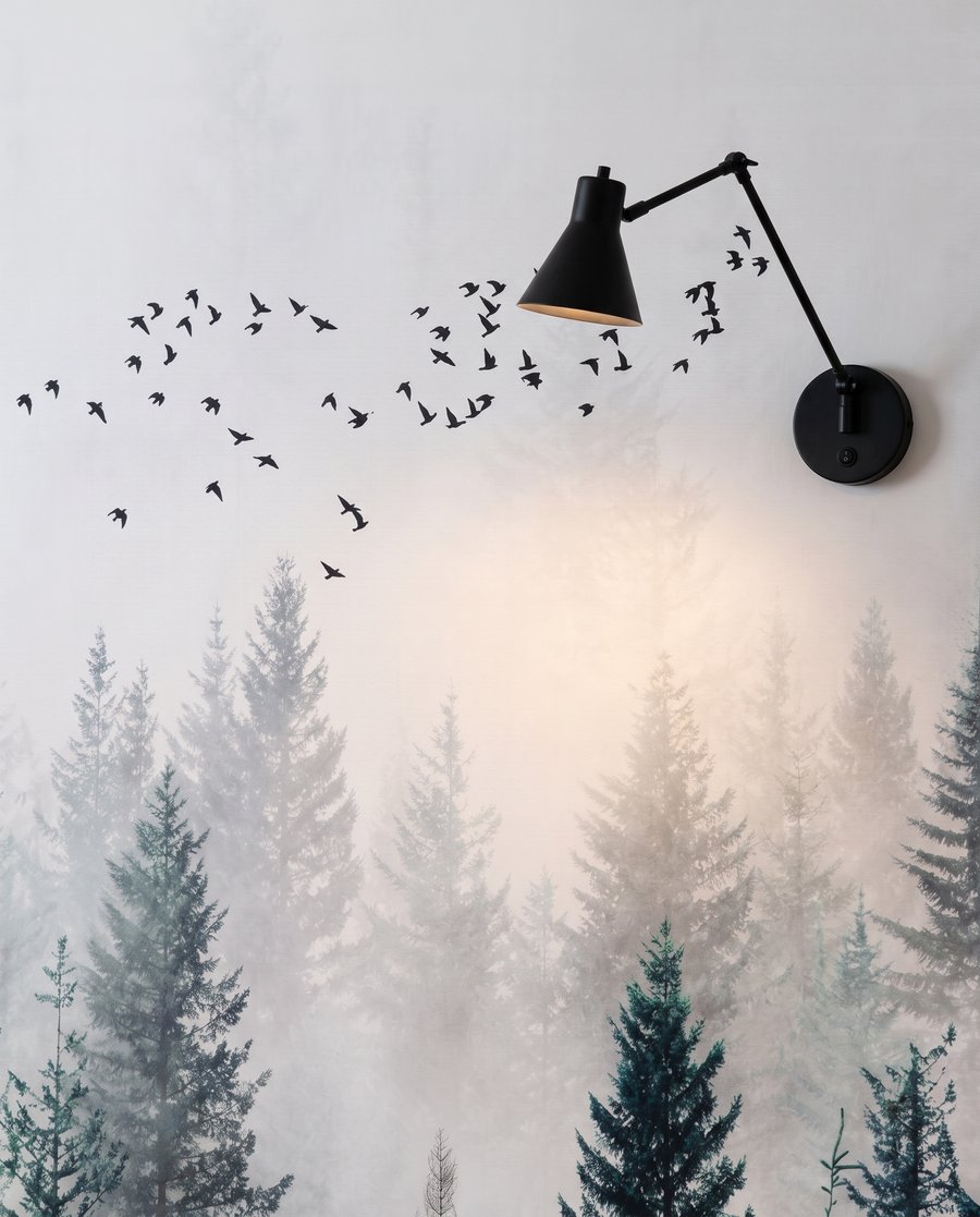 Vogels boven groene naaldbomen — detail