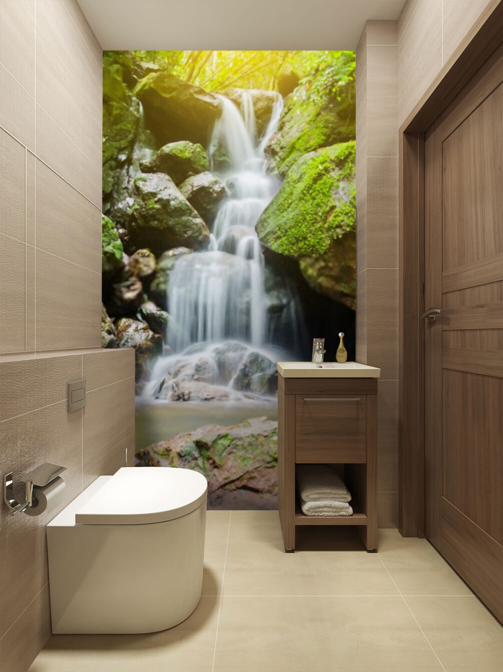 Waterval over rotsen met mos in een interieur