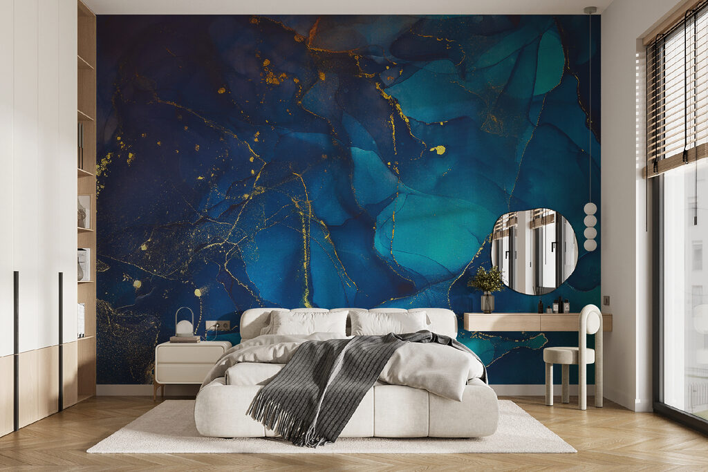 Diepblauwe kleurwolken met goudsporen — interieur 3