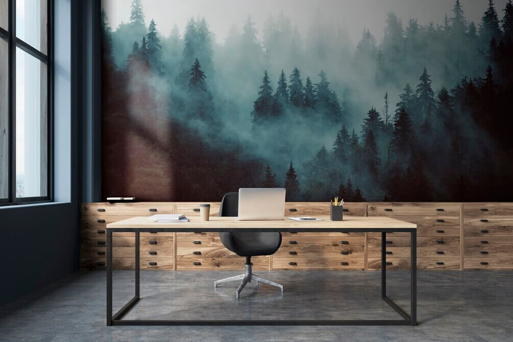 Dennenhelling in blauwe nevel — interieur 1