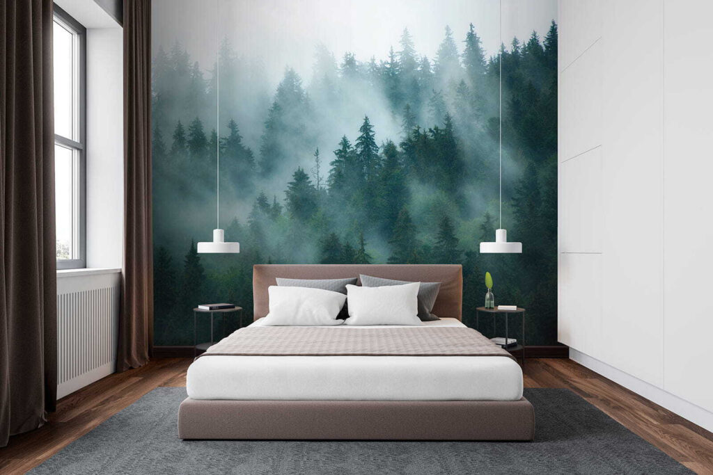 Nevel tussen donkergroene naaldbomen — interieur 2