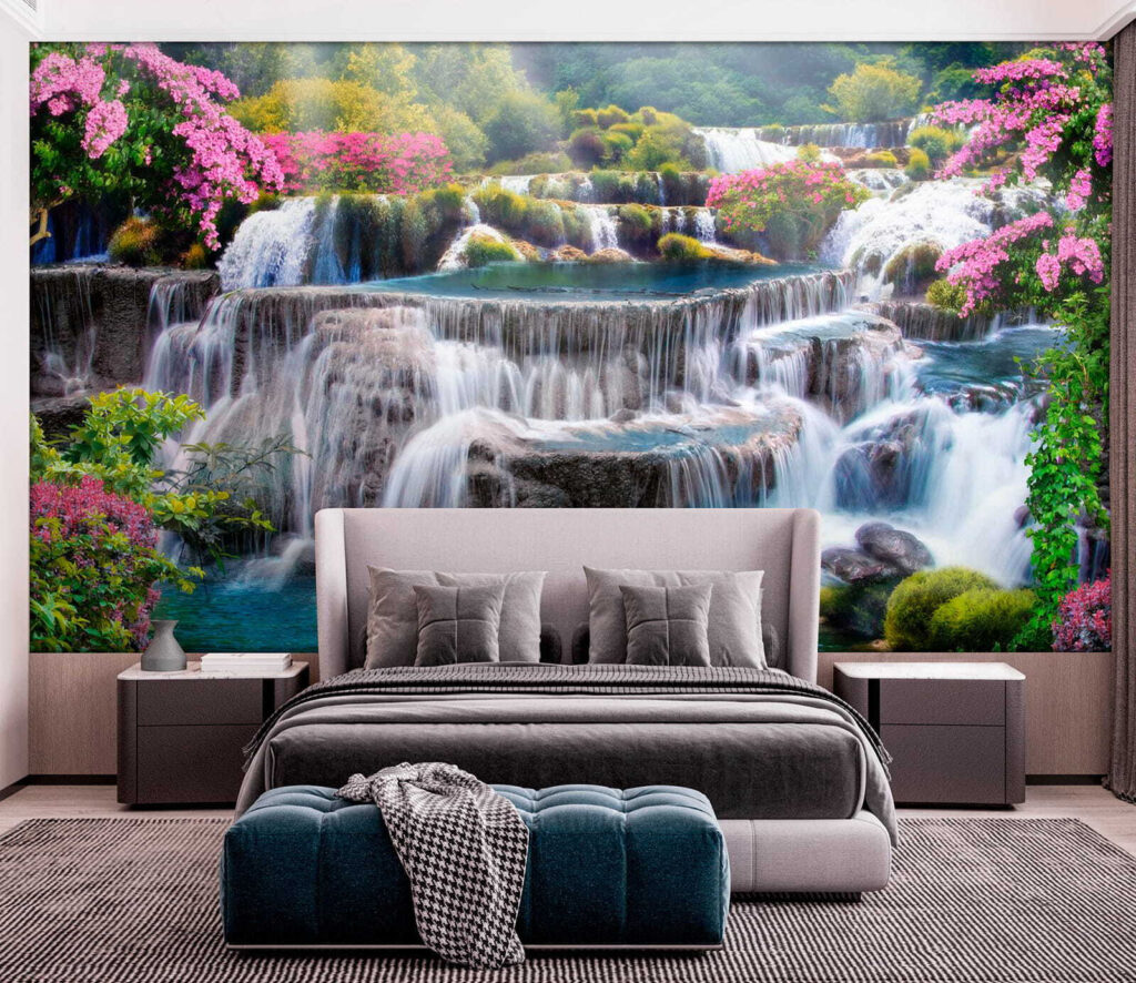 Waterval tussen roze heesters — interieur 3