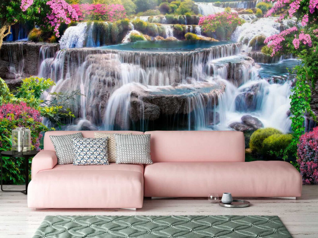Waterval tussen roze heesters — interieur 7
