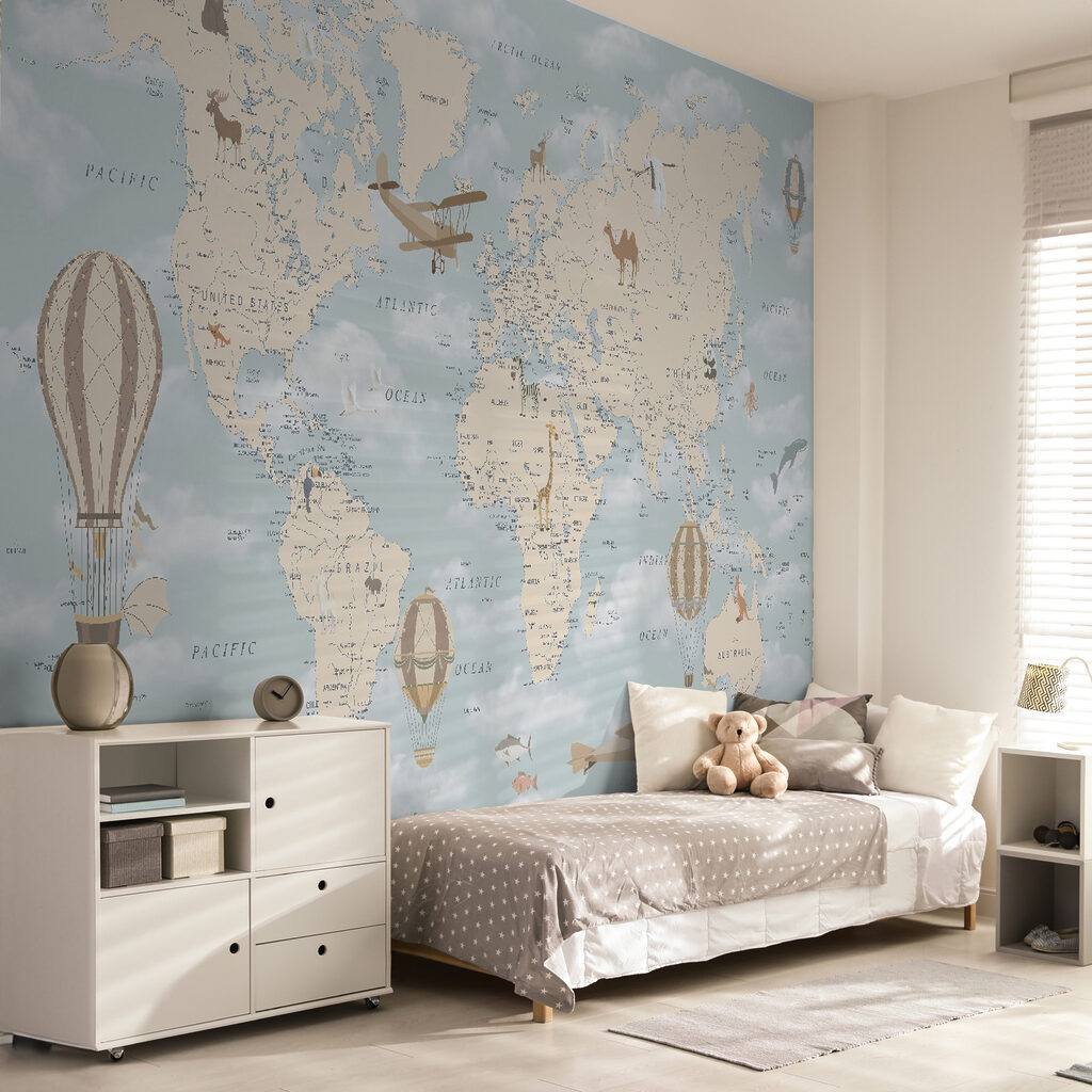 Wereldkaart met wolkenlucht — interieur 10
