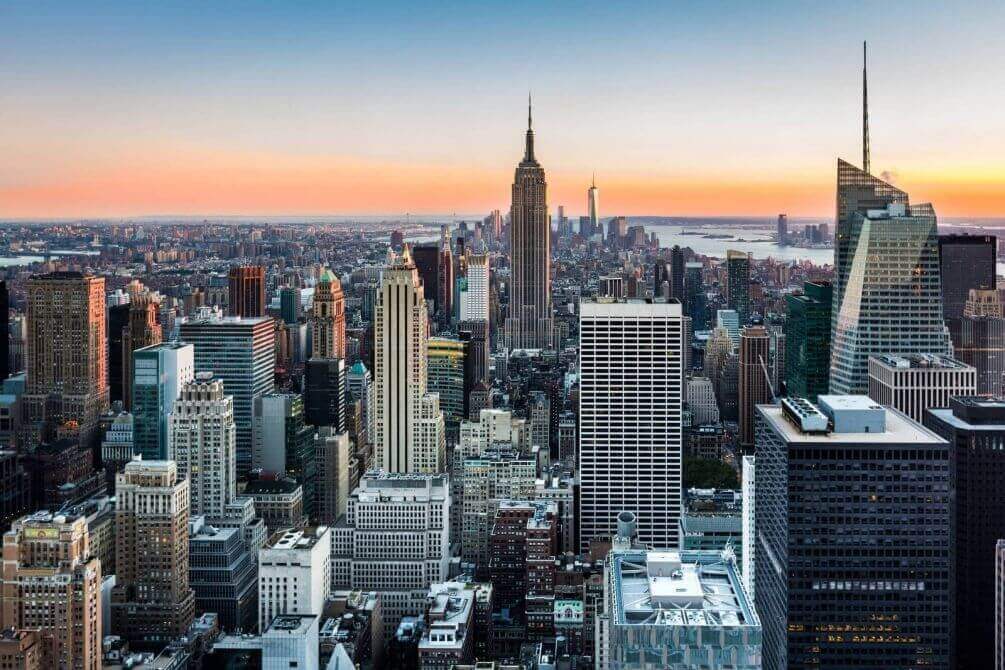 New York bij avondrood — volledig ontwerp