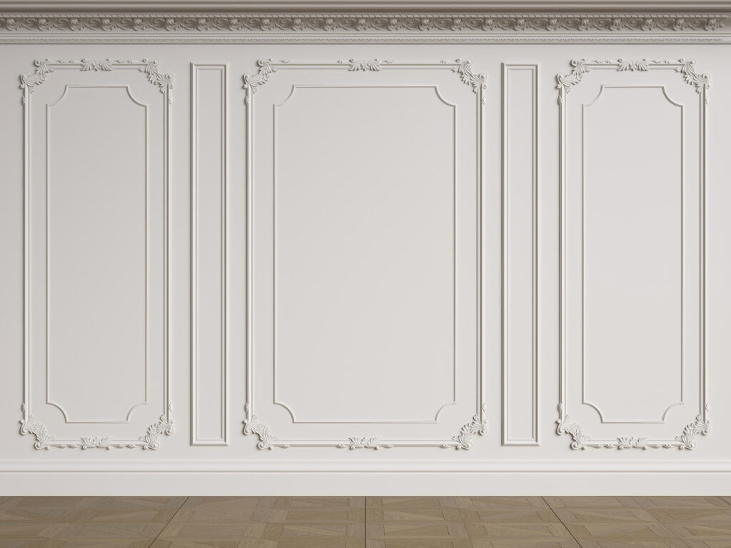 Rustige wand met sierlijsten — volledig ontwerp