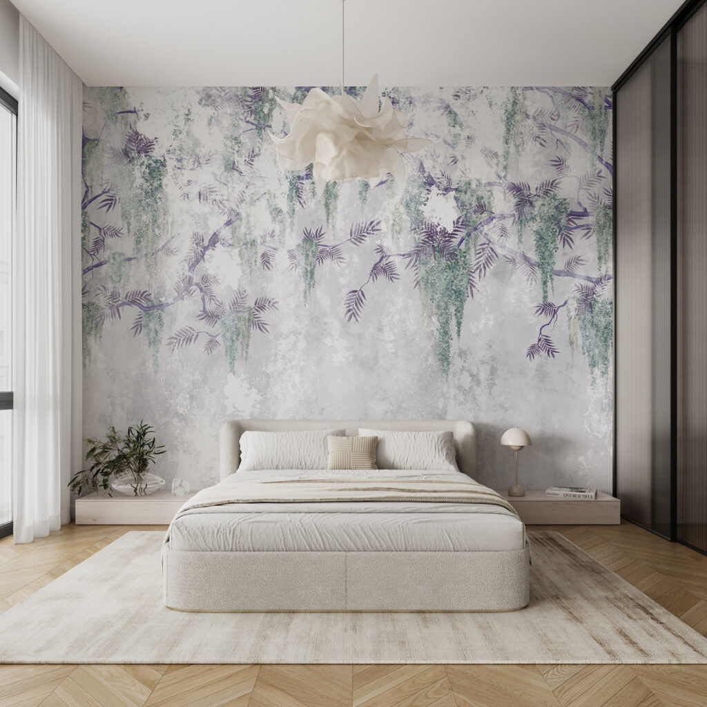 Een boomtak met paarse bloemen in een interieur