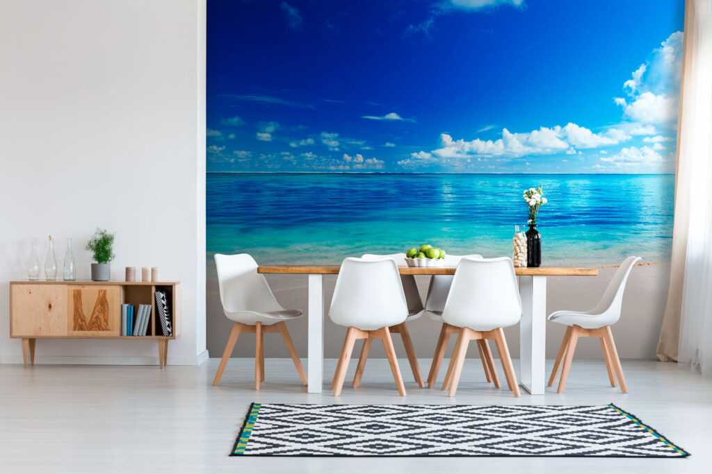 Strand met blauw water en wolken — interieur 3