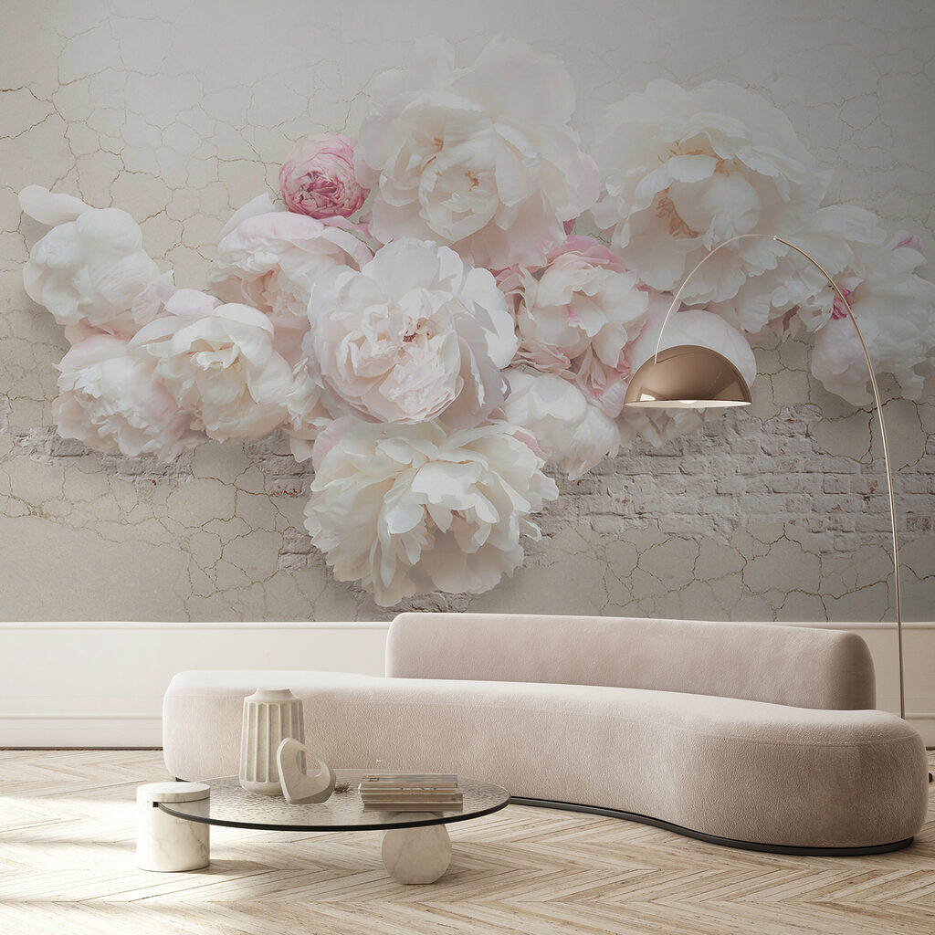 Rozen op gebarsten wit — interieur 2
