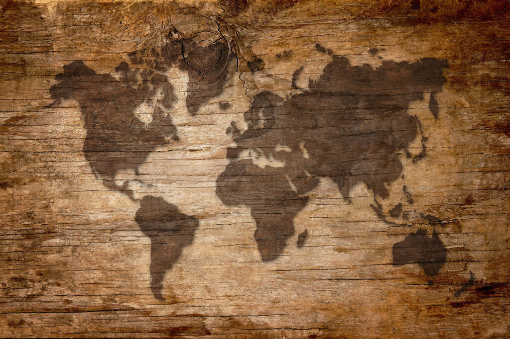 Wereldkaart op oude planken — volledig ontwerp