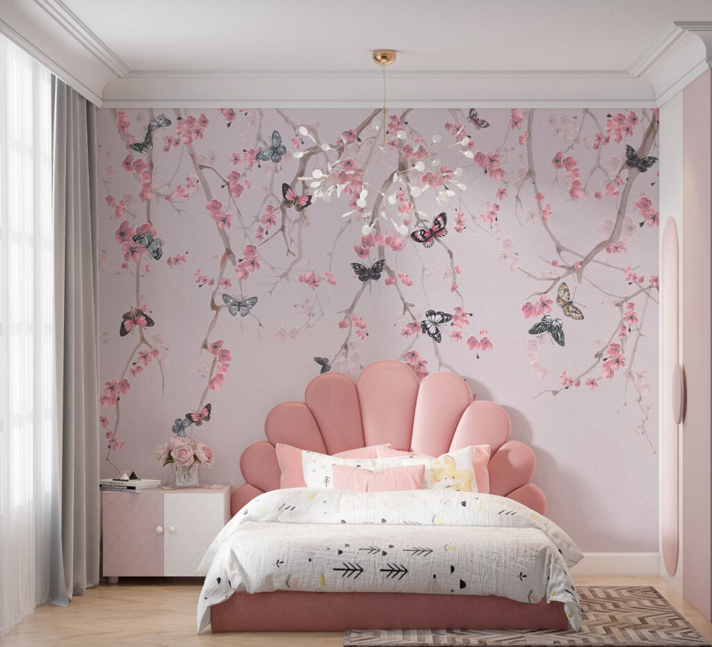 Vlinders op een boomtak in een interieur