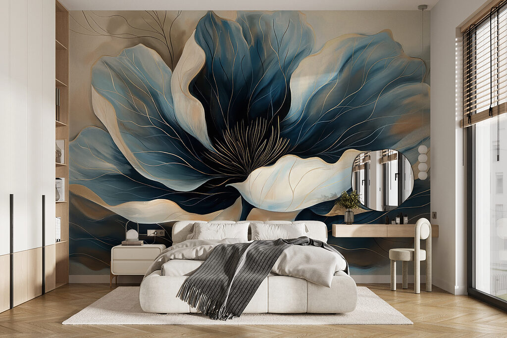 Diepblauwe bloem met roomranden — interieur 1