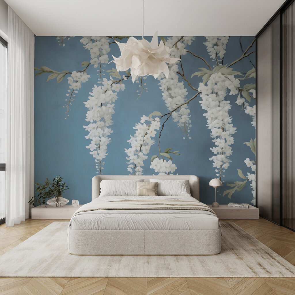 Witte bloesem tegen staalblauw — interieur 1