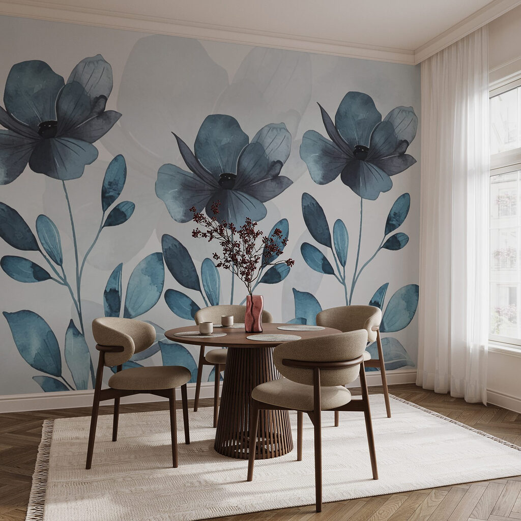 Blauwe bloemen boven bladstelen — interieur 2