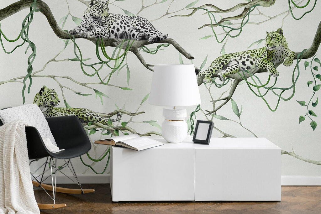 Groep luipaarden liggend op takken in een interieur